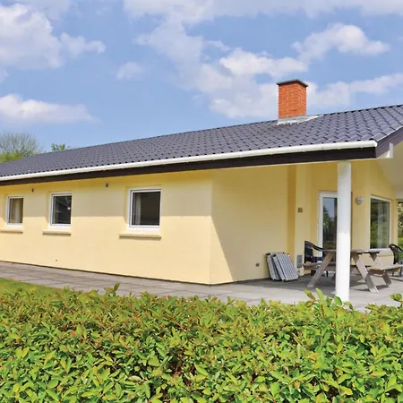 Cozy In With Kitchen Holiday home Egernsund